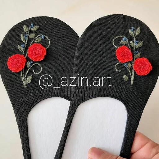 پاپوش مشکی زنانه گلدوزی شده کار دست بسیار خاص و شیک